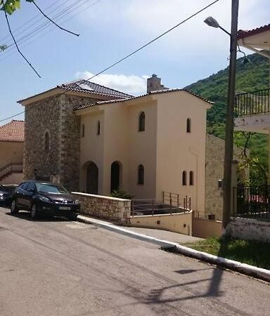 Villa Ria 卡拉维塔 外观 照片