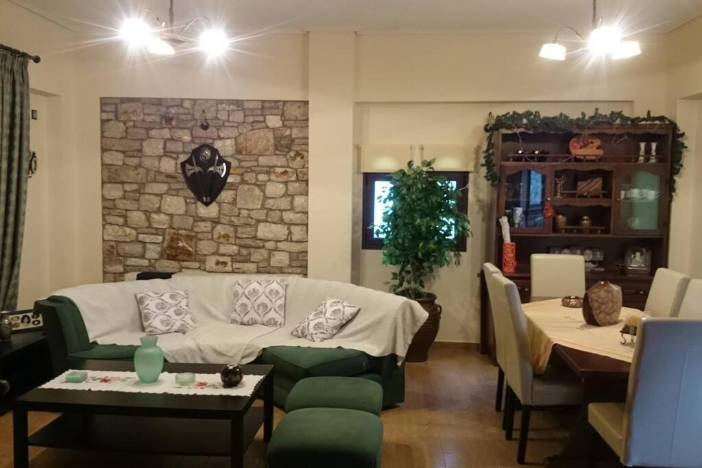 Villa Ria 卡拉维塔 外观 照片